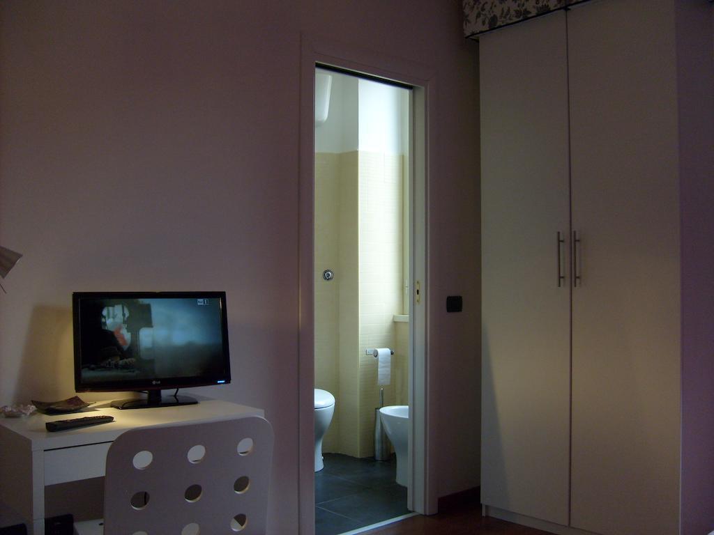 B&B Al Numero 4 โรม ภายนอก รูปภาพ